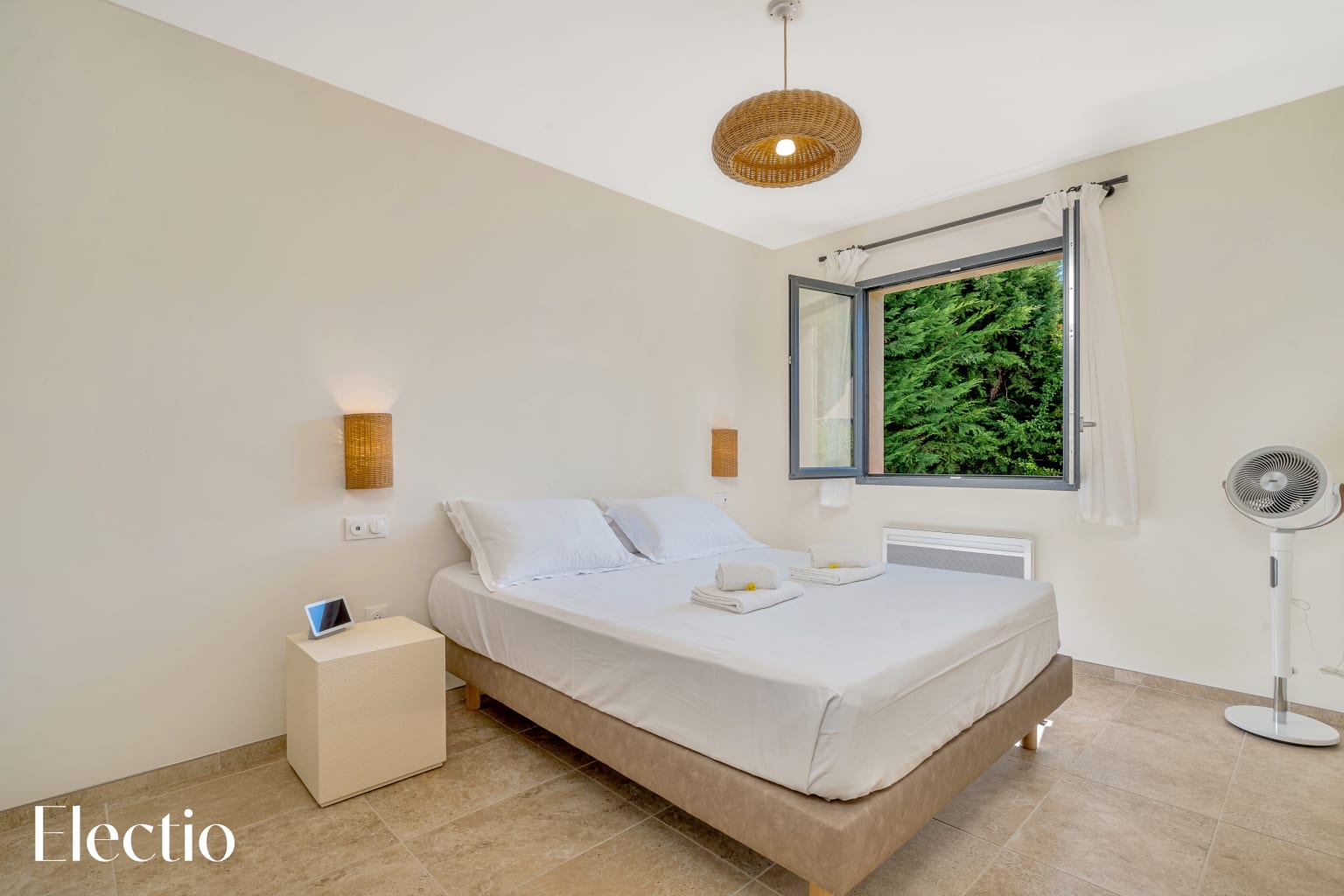 Chambre double de la Villa Oliveda à Lourmarin